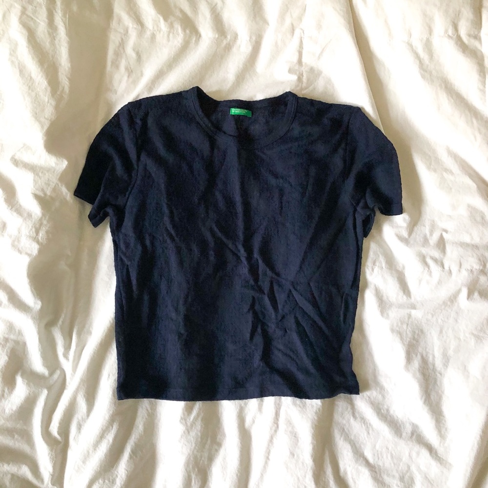 UNITED COLOURS OF BENETTON NAVY CROP TOP